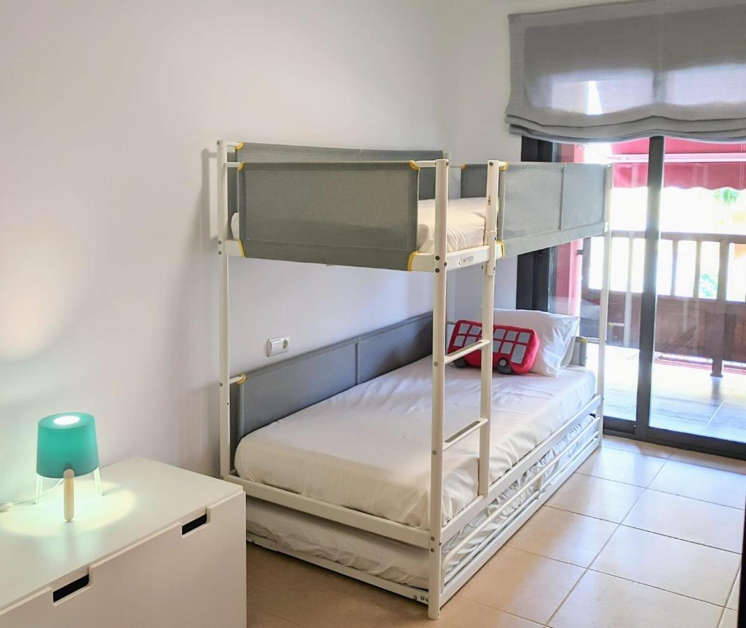 Espacioso Apartamento De 2 Dormitorios Palm-mar Ngoại thất bức ảnh